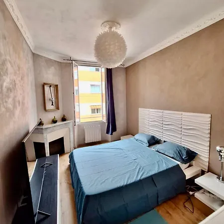Appartement T3 Moderne Et Climatisé - Plages à Pied - Parking Gratuit *